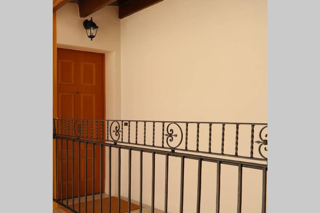 Apartamento La Casa In Via Della Torre Módena Exterior foto